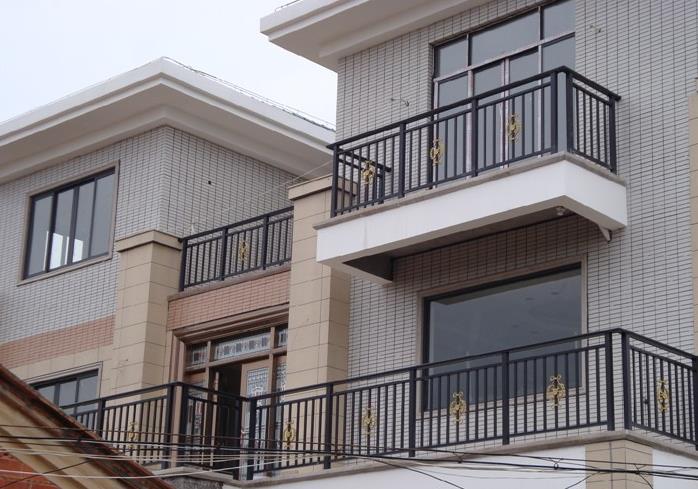 旧阳台翻新，别墅阳台蝴蝶视频app污版下载如何设计(图2)